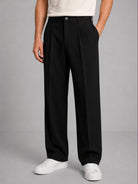 pantalon chino homme à pinces coupe droite en noir