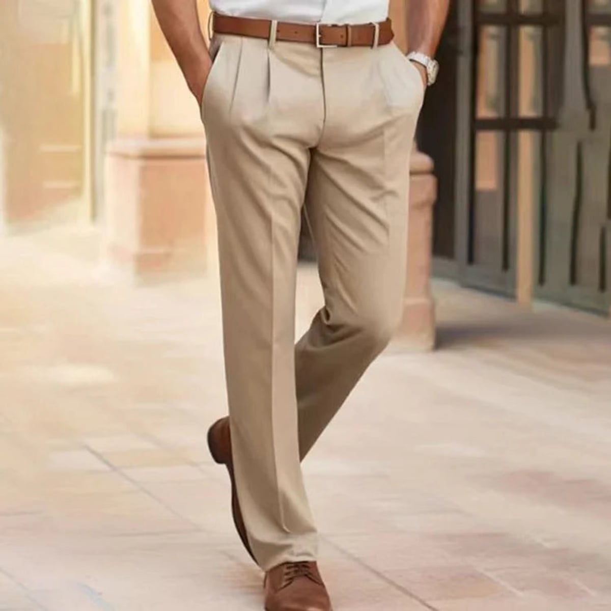 pantalon homme coupe droite à pinces en beige