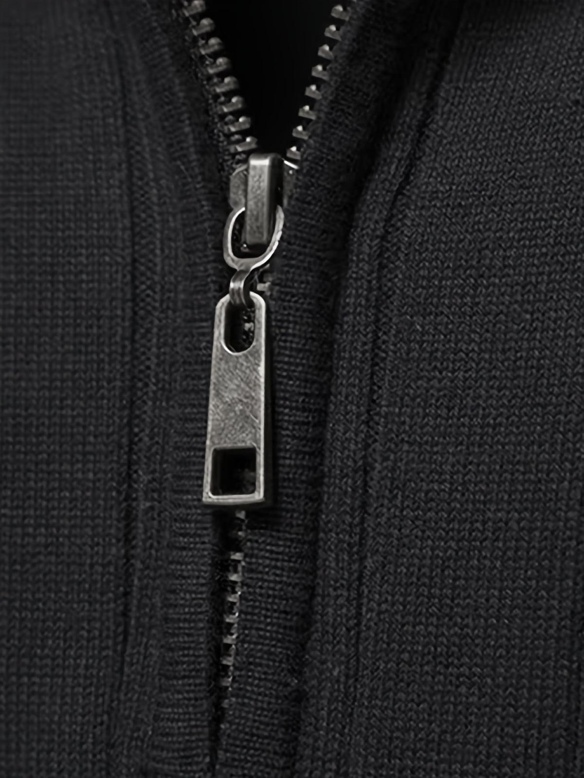 pull camionneur homme col zippé côtelé en noir