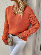 pull femme col en v manches ajourées en orange