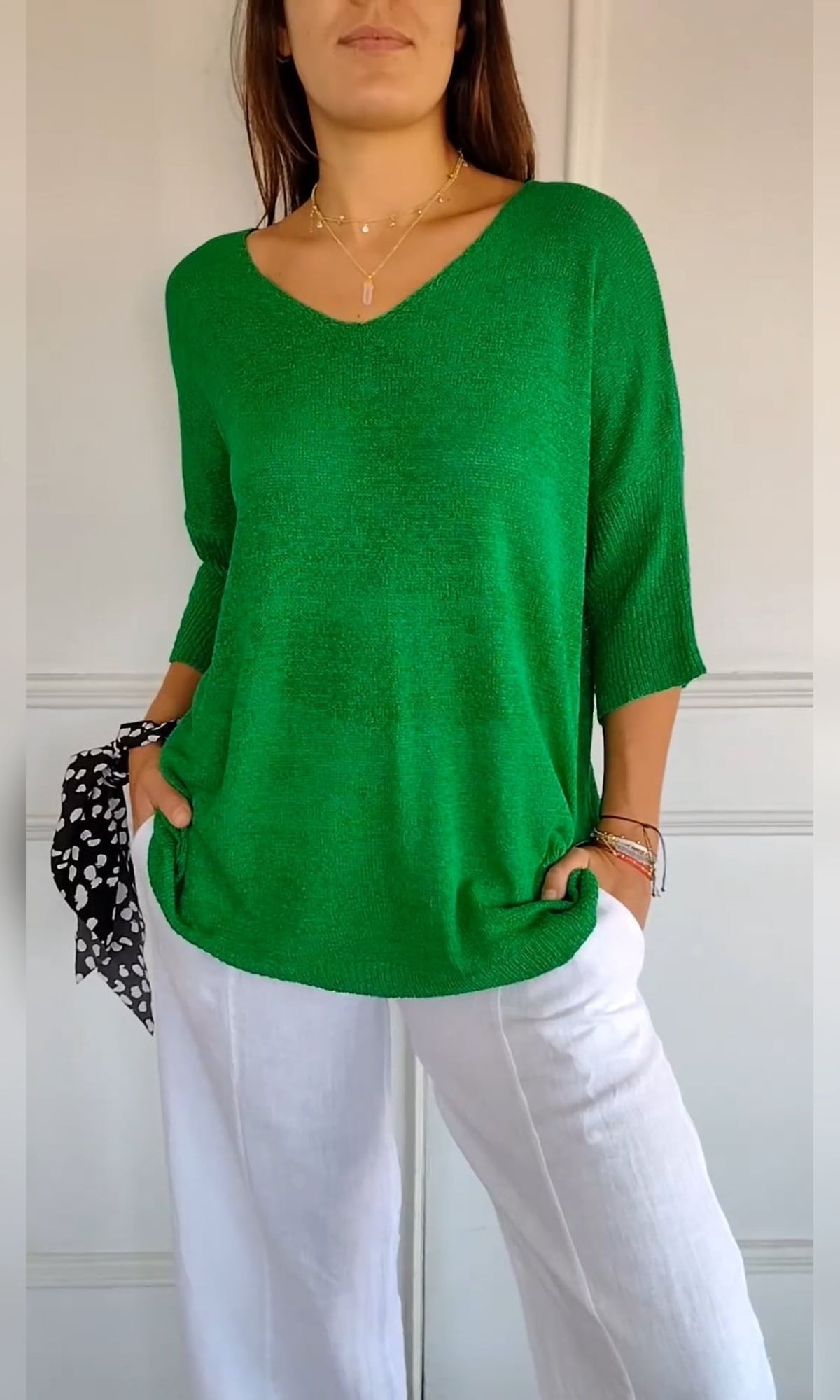 pull femme col en v manches trois-quarts oversize en vert