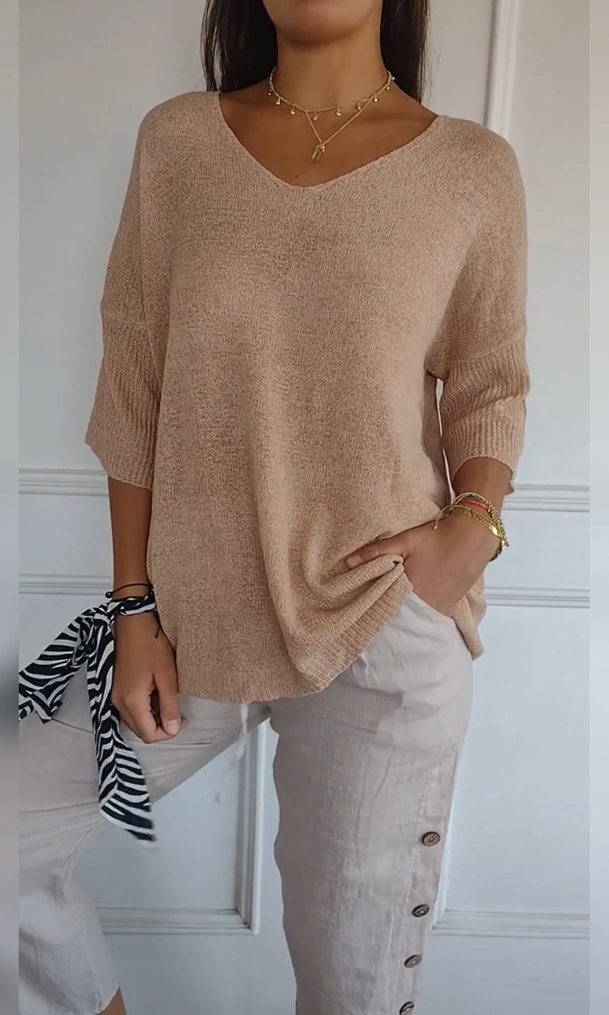 pull femme col en v manches trois-quarts oversize en abricot