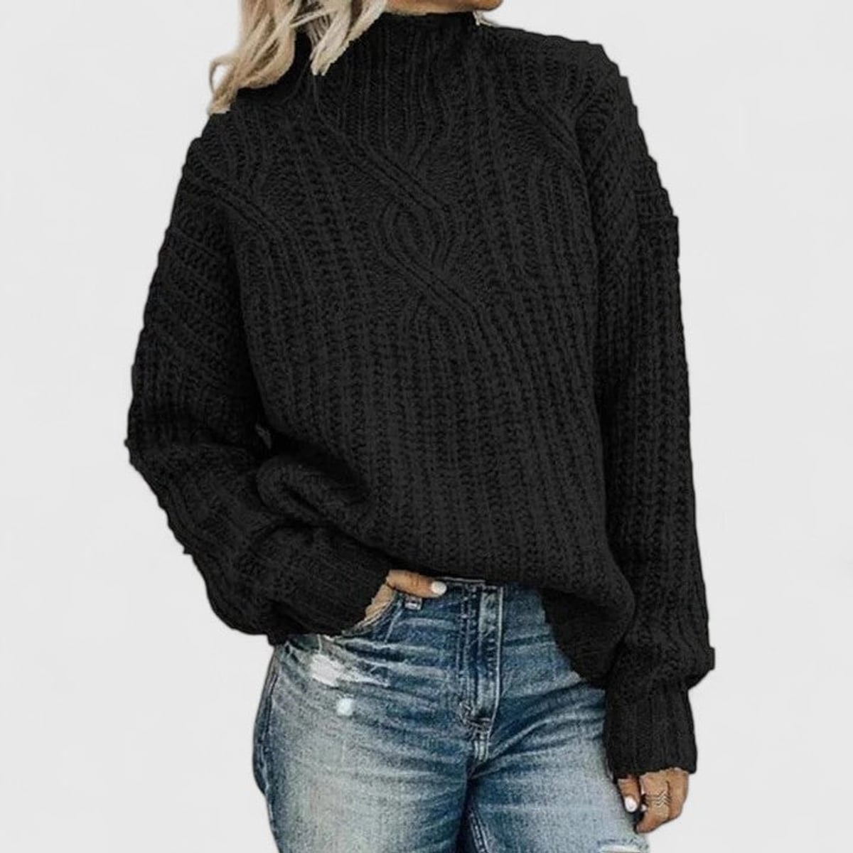 pull femme col montant torsadé oversize en noir