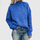 pull femme col montant torsadé oversize en bleu