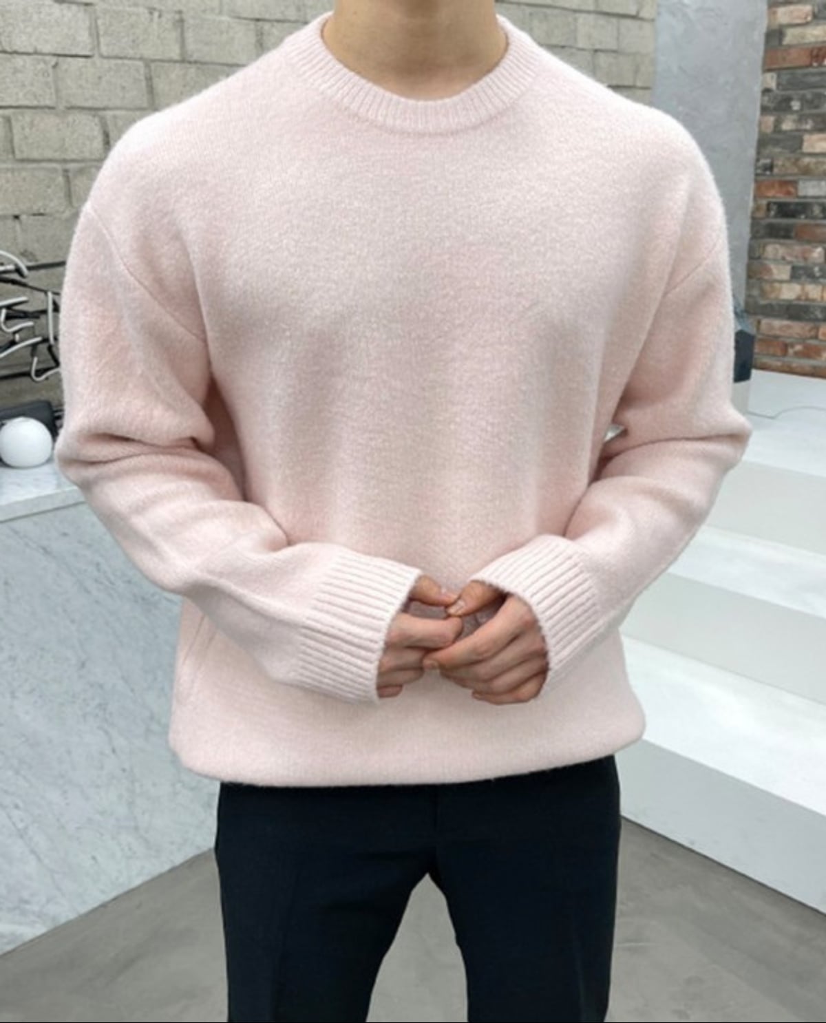 pull femme col rond coupe droite en rose