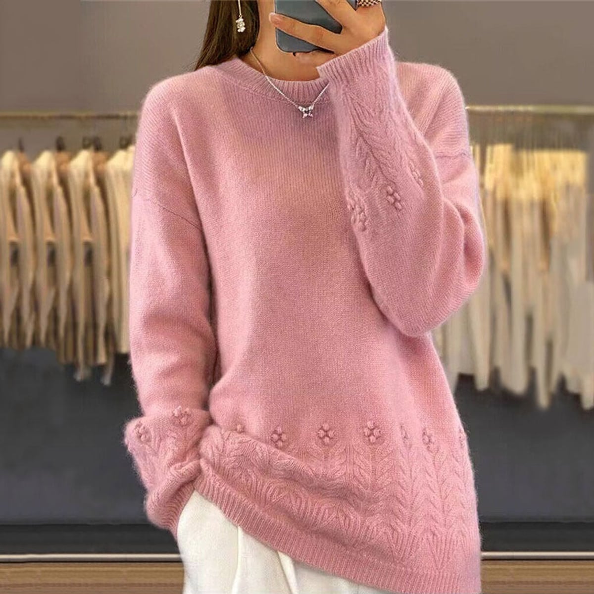 pull femme oversize col rond motif fleuri en rose