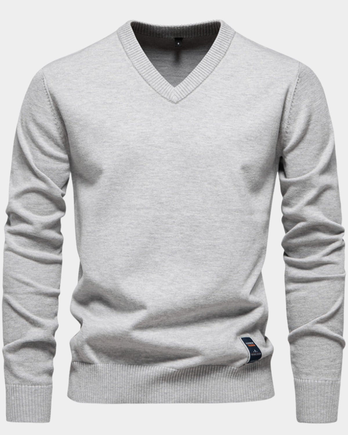 pull homme col en v coupe régulière en gris clair