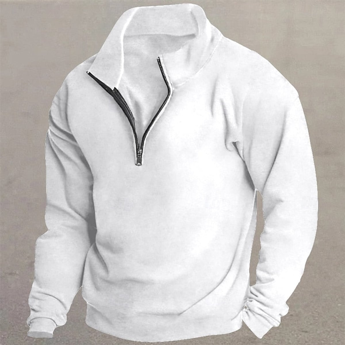 pull homme col montant demi-zip en blanc