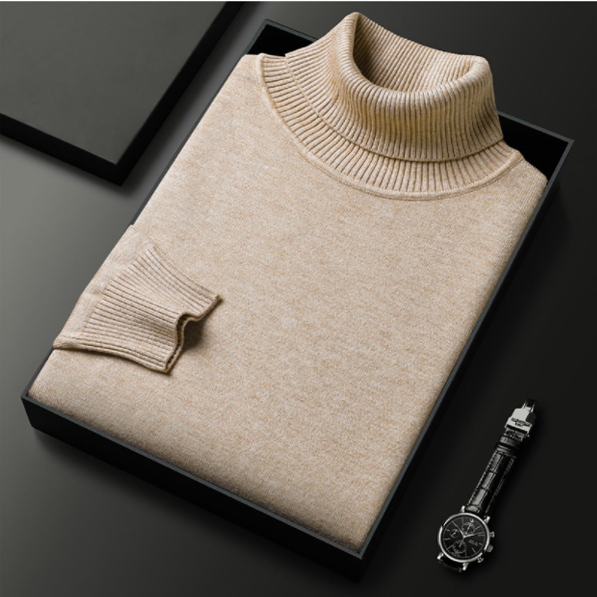 pull homme col roulé coupe ajustée en kaki
