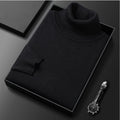 pull homme col roulé coupe ajustée en noir