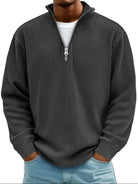 pull homme col zippé mi-hauteur coupe ample structuré en noir