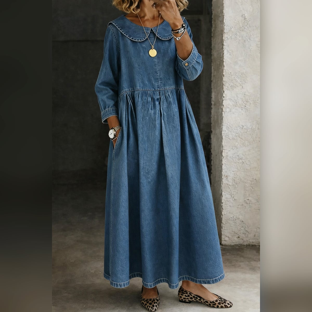 robe femme col claudine coupe droite en bleu