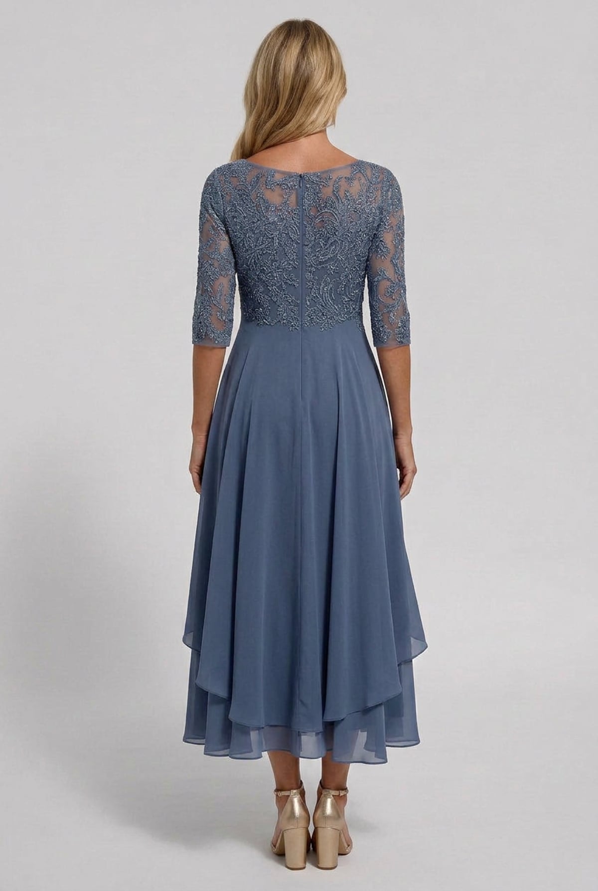 robe femme mi-longue brodée coupe évasée