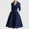 robe femme midi col en v manches trois quarts en bleu marine