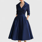 robe femme midi col en v manches trois quarts en bleu marine