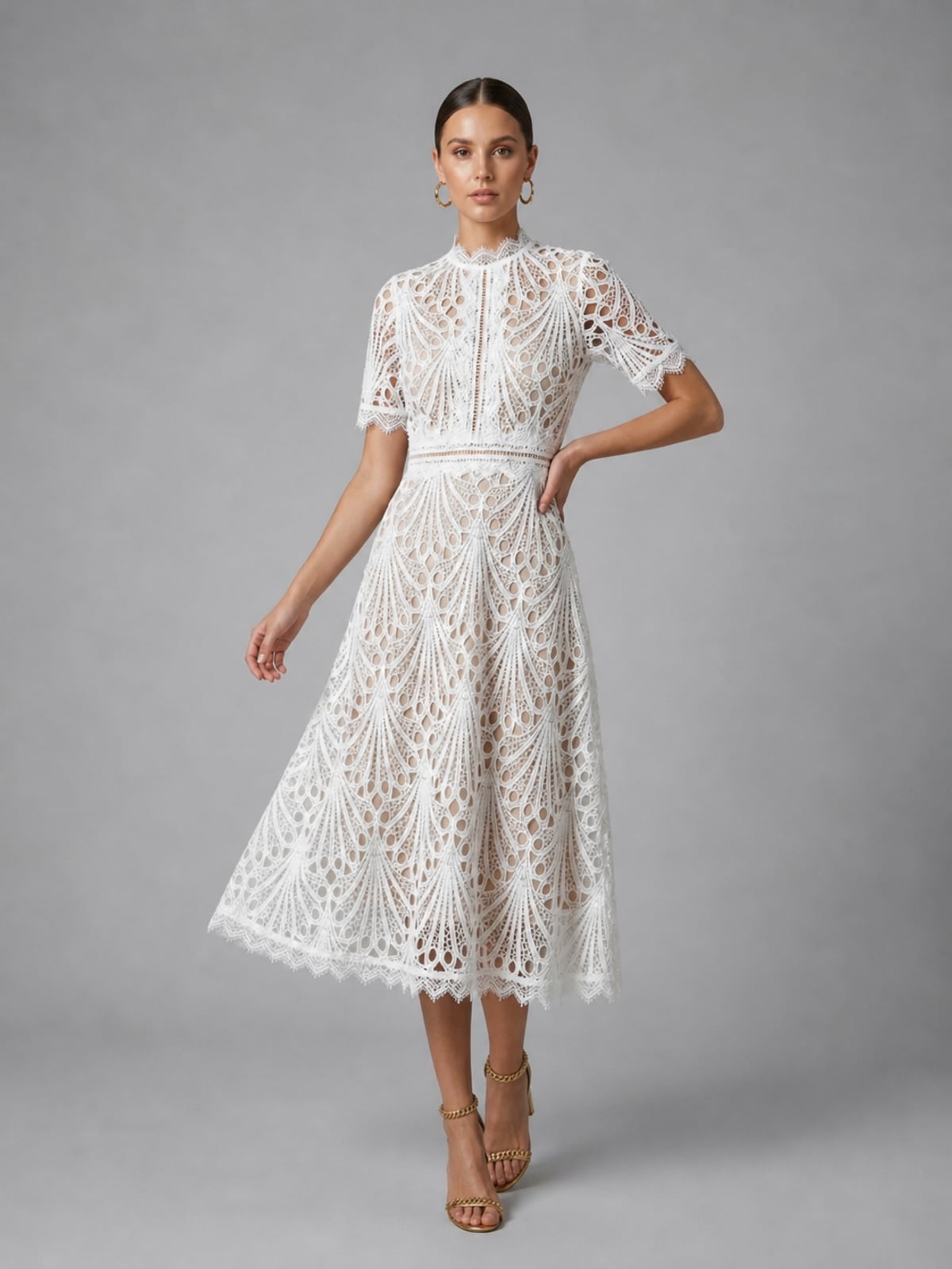 robe midi femme col montant dentelle en blanc