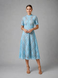 robe midi femme col montant dentelle en bleu ciel