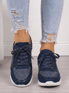 sneakers femme à lacets détail strass en bleu