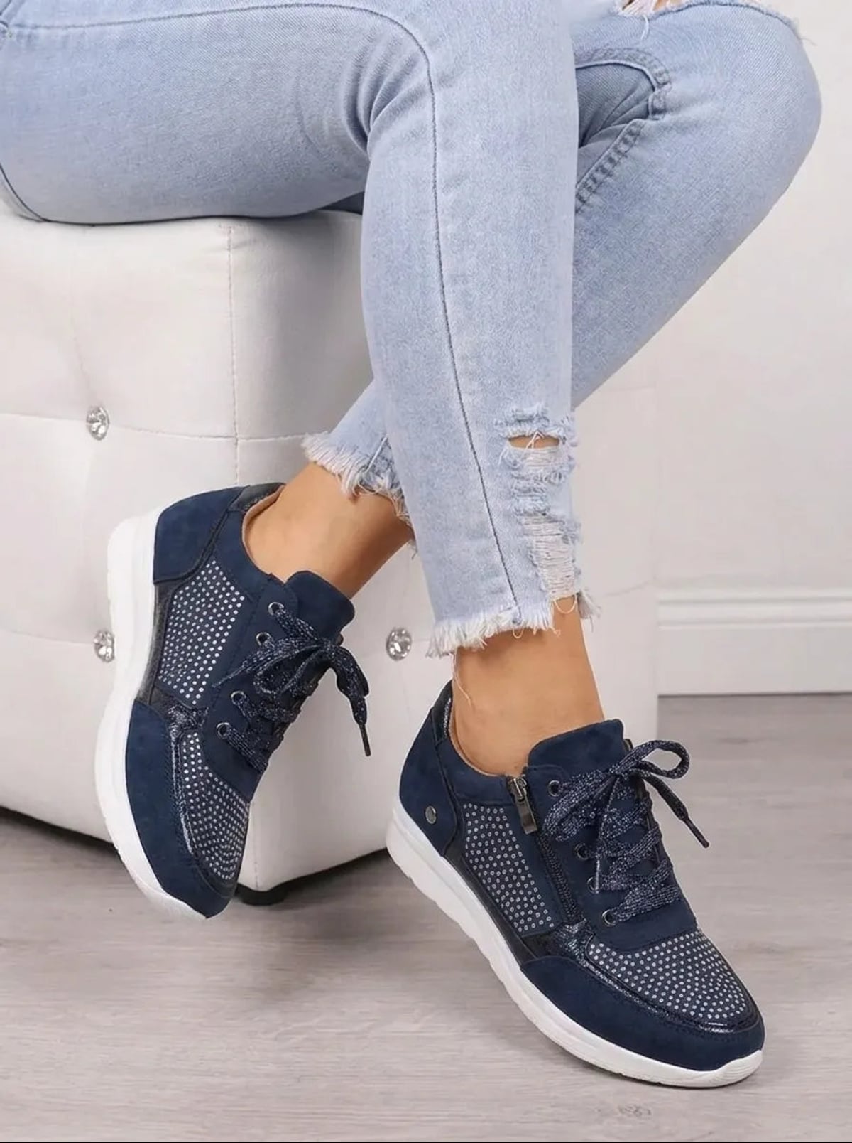 sneakers femme à lacets détail strass en bleu