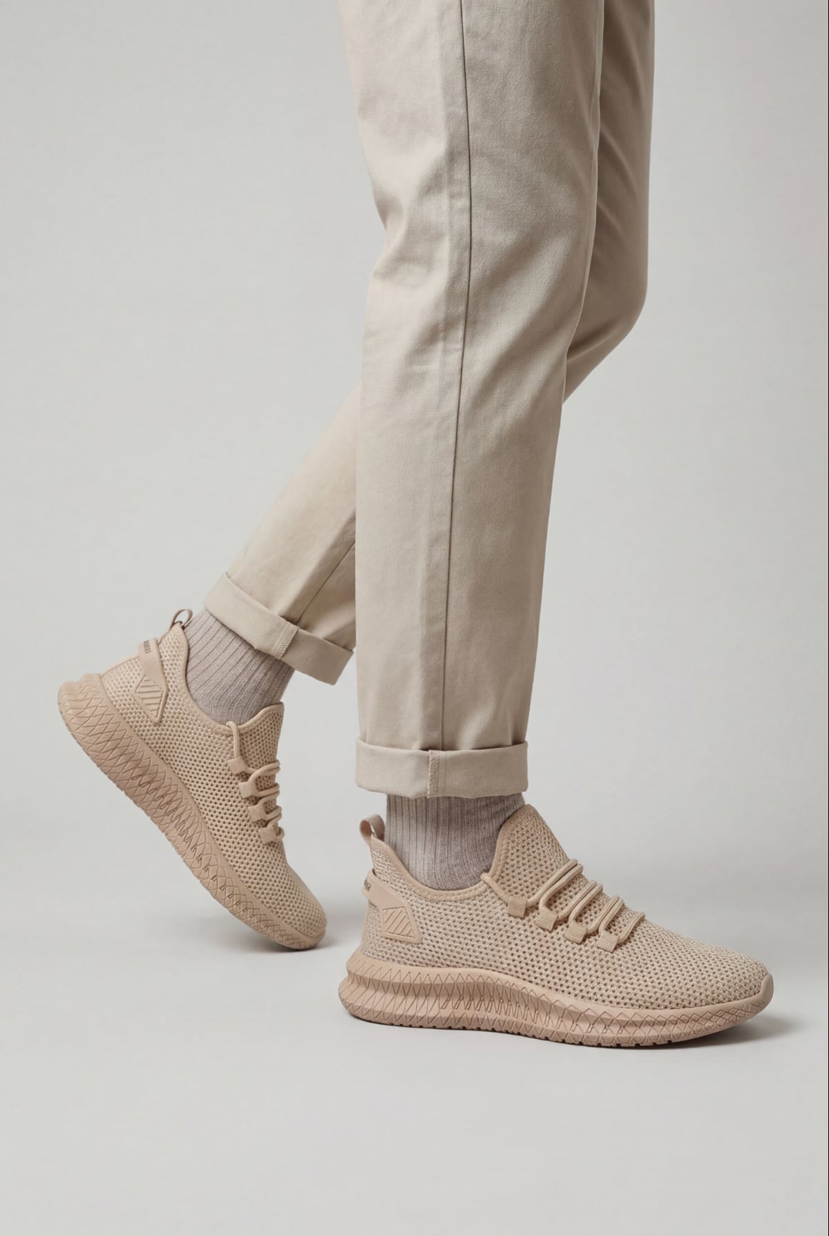 sneakers homme à lacets semelle souple en sable