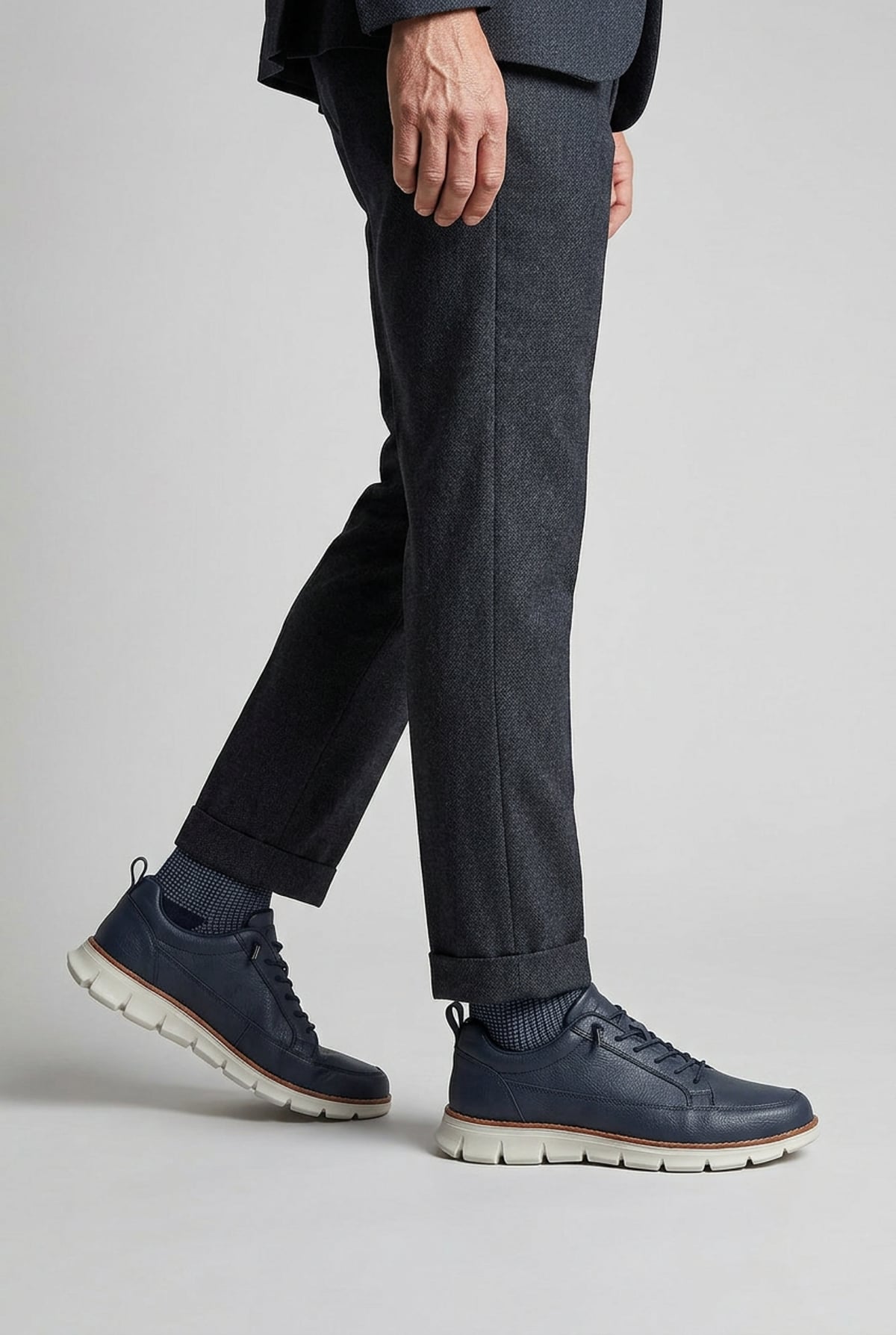 sneakers homme lacets semelle souple en marine