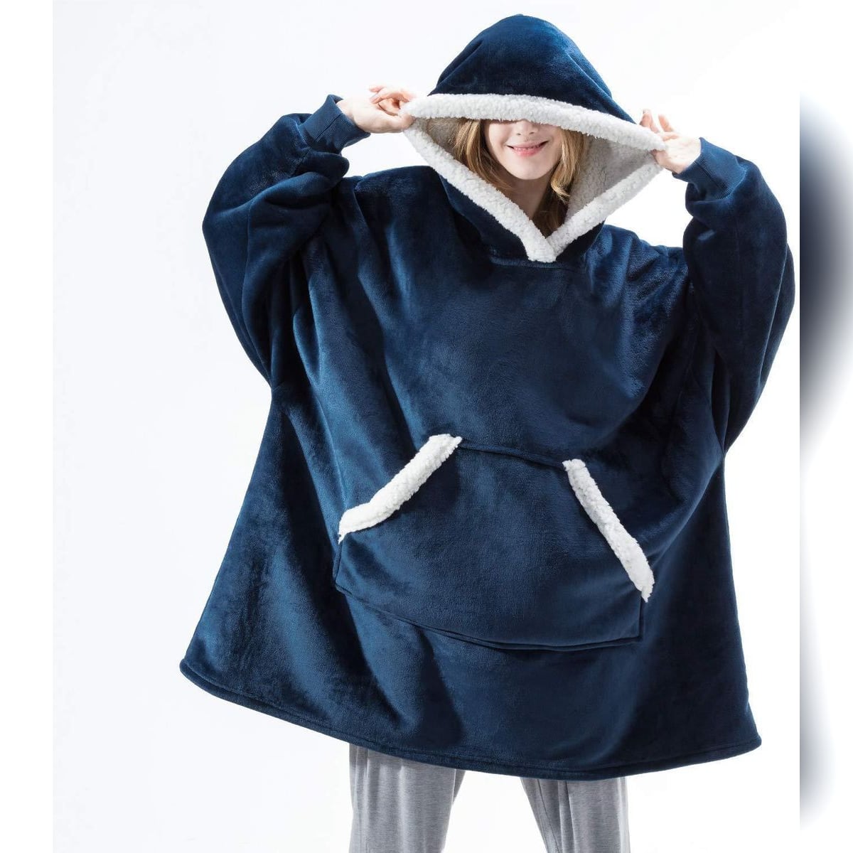sweat femme oversize à capuche coupe enveloppante Bleu avec poches
