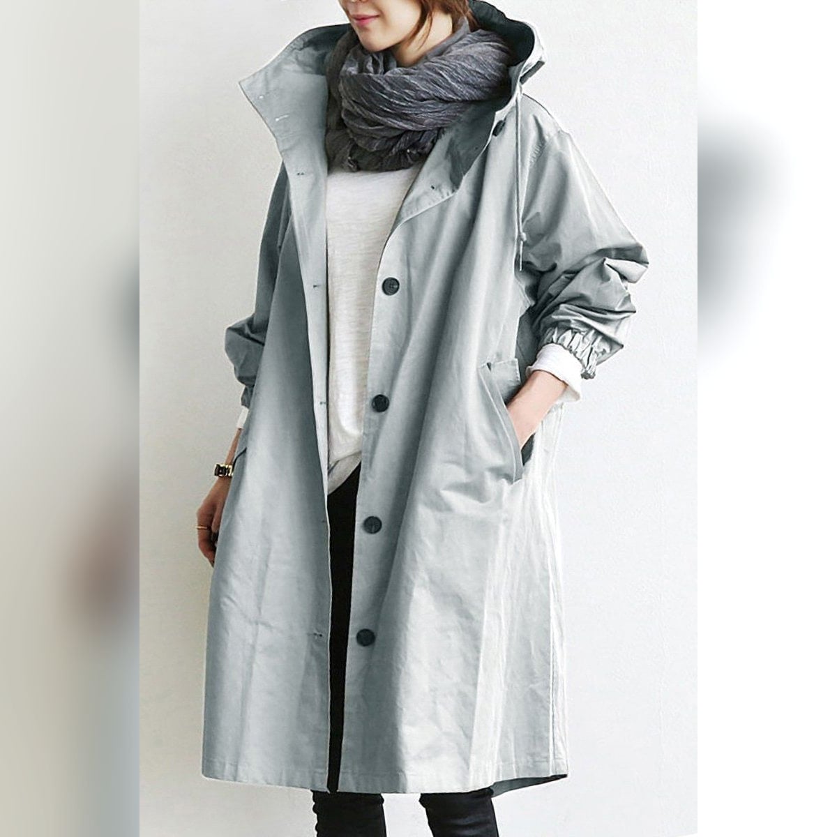 trench coat femme imperméable à capuche en gris