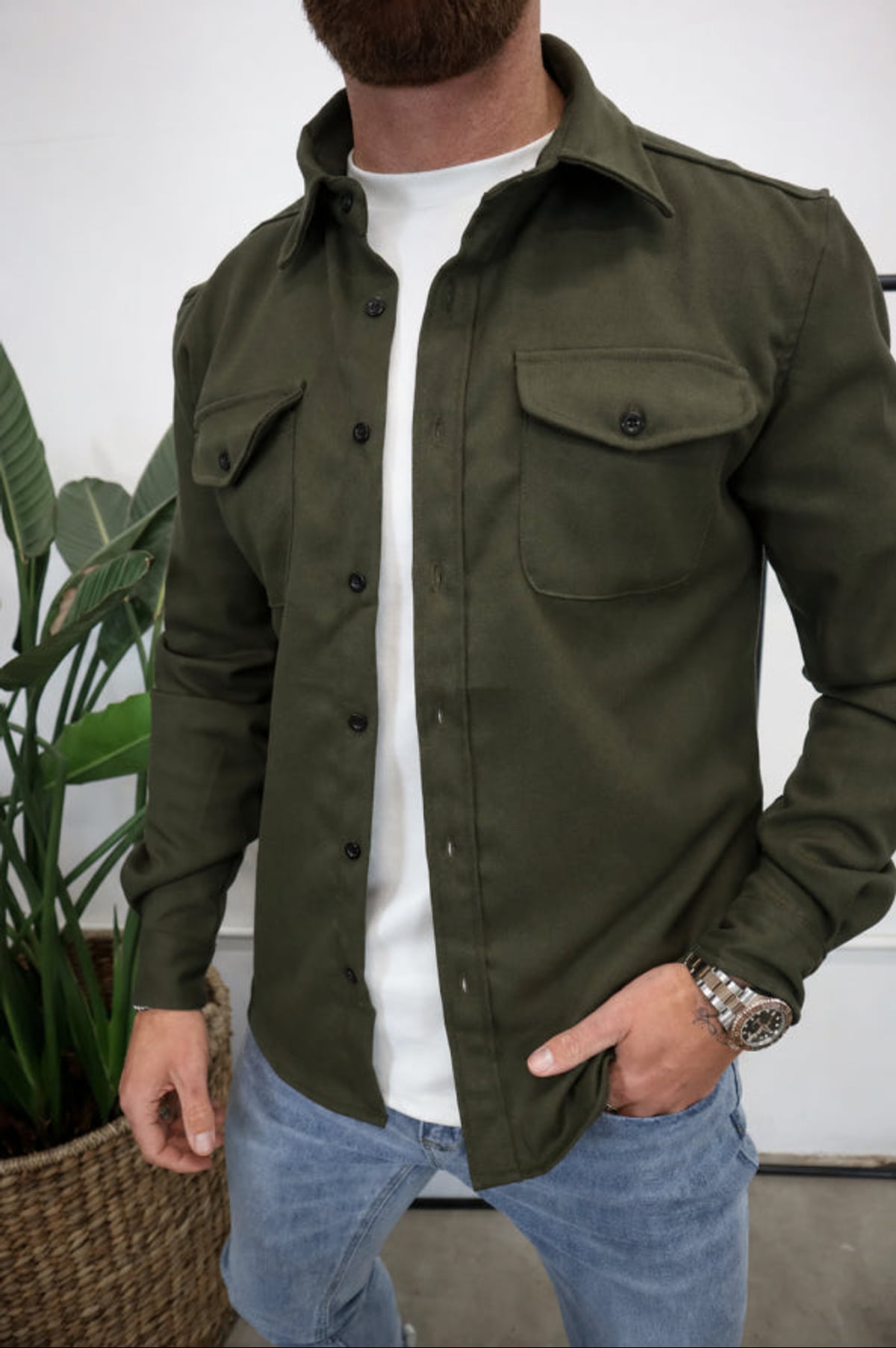 veste chemise homme manches longues poches poitrine en olive