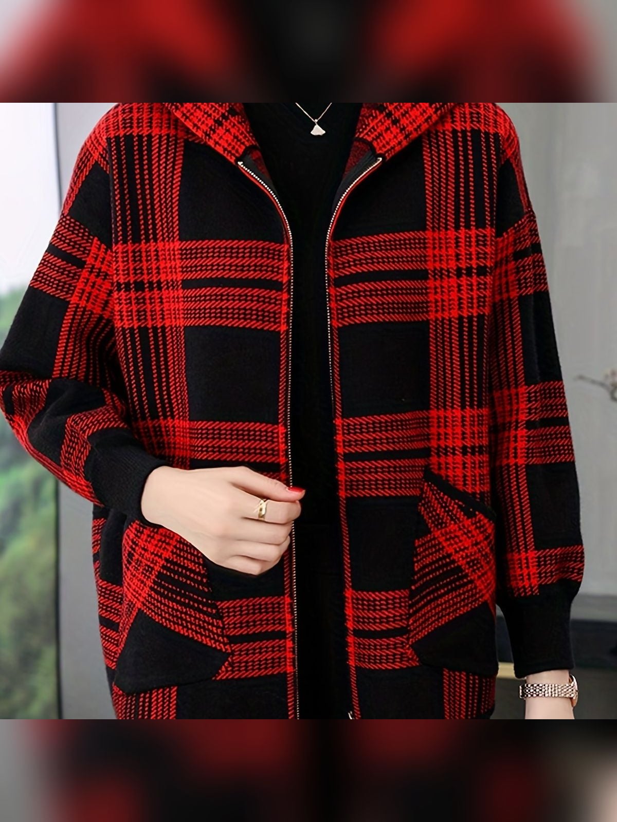 veste femme à capuche zippée carreaux en rouge